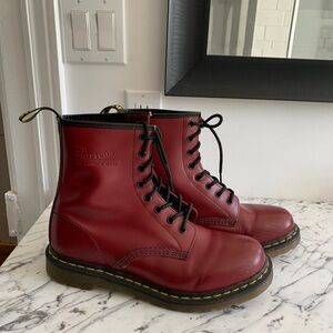 Dr Martens Cherry Red woman’s 10